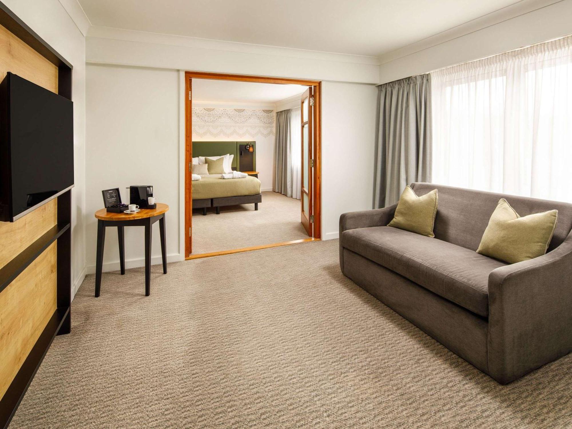 Mercure Nottingham Sherwood Exterior photo